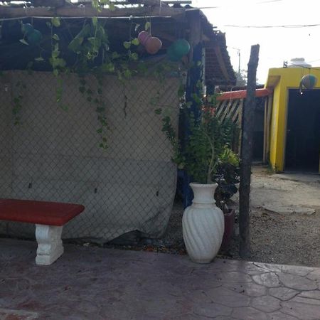 Hostal Y Camping Las G Bacalar Esterno foto