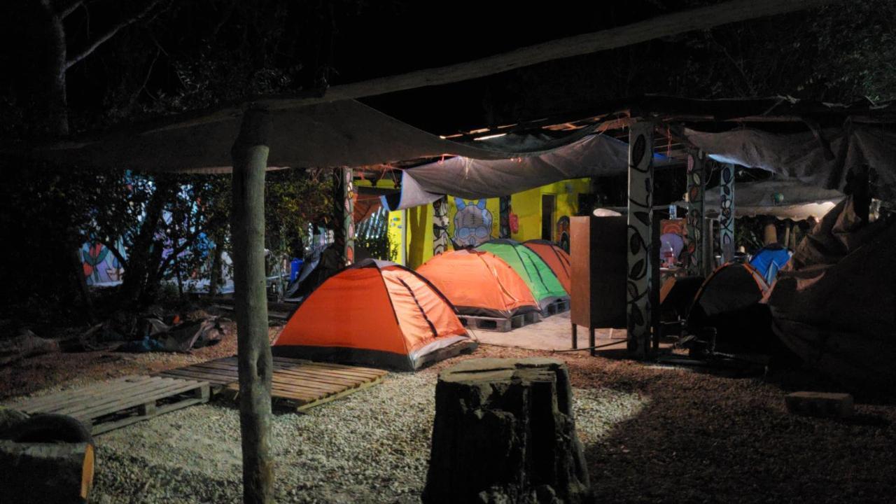 Hostal Y Camping Las G Bacalar Esterno foto